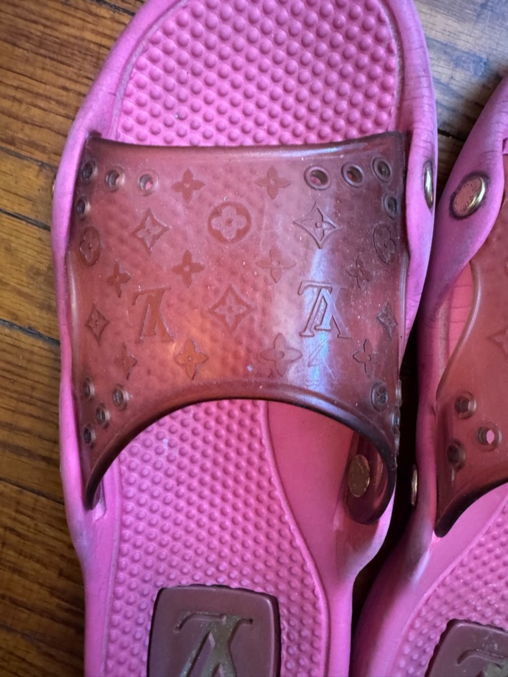 Louis Vuitton Pink Slide Sandals with Monogram Strap - Picture 4 of 6